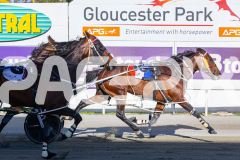 2025_PACEPIX_GP25112025_Race2_BoldJackie_WIN_WEB-9