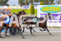 2025_PACEPIX_GP21072025_Race2_Bronzed_WIN_WEB-11