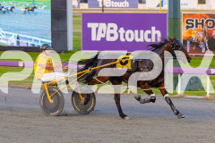 2025_PACEPIX_GP19092025_Race2_Callmewhatuwant_WIN_WEB-11