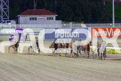 2025_PACEPIX_GP01082025_RACE2_CandyApple_WIN_WEB-8