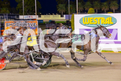 2025_PACEPIX_GP23052025_Race2_ChilliPunter_WIN_WEB-7