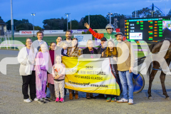 2025_PACEPIX_GP05092025_RACE2_CopyCatQueen_WIN_WEB-37