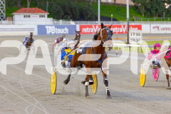 2025_PACEPIX_GP12092025_Race2_DMac_WIN_WEB-13