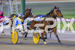 2026_PACEPIX_GP10042026_RACE2_DelightfulPeg_WIN_WEB-17