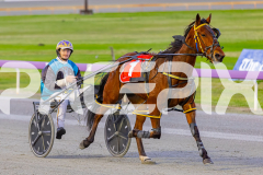 2025_PACEPIX_GP09092025_Race2_EkaraNavajo_WIN_WEB-7