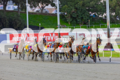 2025_PACEPIX_GP09092025_Race2_EkaraNavajo_WIN_WEB-8