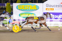2026_PACEPIX_GP22052026_RACE2_FakingIt_WIN_WEB-10