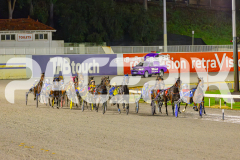 2025_PACEPIX_GP03062025_RACE2_GirlOfBrightness_WIN_WEB-1
