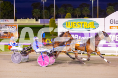2025_PACEPIX_GP25072025_Race2_GoldenLode_WIN_WEB-9