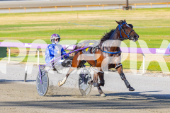2025_PACEPIX_GP16122025_RACE2_HungerStrike_WIN_WEB-5