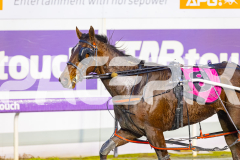 2025_PACEPIX_GP19082025_RACE2_LincolnLou_WIN_WEB-11
