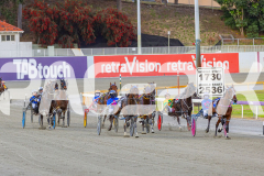 2025_PACEPIX_GP24102025_Race2_MadMonday_WIN_WEB-3