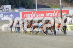 2025_PACEPIX_GP25042025_Race2_MediMan_WIN_WEB-1