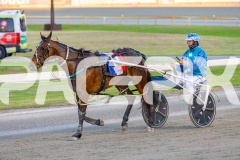2025_PACEPIX_GP26092025_RACE2_Rebline_WIN_WEB-10