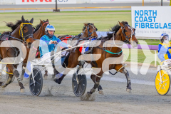 2025_PACEPIX_GP26092025_RACE2_Rebline_WIN_WEB-4