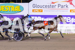 2026_PACEPIX_GP15052026_Race2_RubyLou_WIN_WEB-9