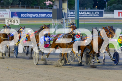 2026_PACEPIX_GP26052026_RACE2_Salsawithsierra_WIN_WEB-5