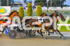 2025_PACEPIX_GP31122025_RACE2_TheDarkNight_WIN_WEB-52