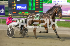 Under-The-Alta_14-04-2026_WIN_Gloucester-Park_2__07
