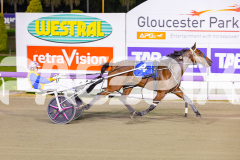 2026_PACEPIX_GP24042026_RACE3_ALittleSilence_WIN_FULL-15