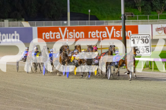 2025_PACEPIX_GP26082025_Race3_BettorBehave_WIN_WEB-4