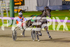 2025_PACEPIX_GP23052025_Race3_BettorsPride_WIN_WEB-11