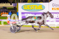 2025_PACEPIX_GP23052025_Race3_BettorsPride_WIN_WEB-16