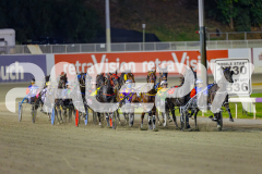 2025_PACEPIX_GP25042025_Race3_BettorsPride_WIN_WEB-5