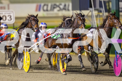 2025_PACEPIX_GP11072025_Race3_BlazeOn_WIN_WEB-1