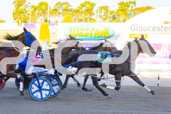 2025_PACEPIX_GP16122025_RACE3_CaptainsCreek_WIN_WEB-7