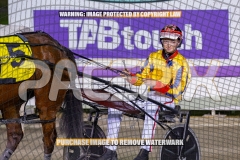 2026_PACEPIX_GP22092026_RACE3_Charivari_WIN_WEB-23