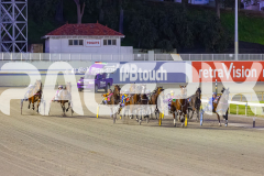 2025_PACEPIX_GP12092025_Race3_Fakenit_WIN_WEB-1