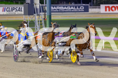 2025_PACEPIX_GP12092025_Race3_Fakenit_WIN_WEB-4