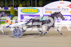 2026_PACEPIX_GP21042026_RACE3_GelsaminoAmal_WIN_WEB-9