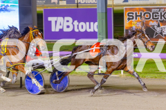 2025_PACEPIX_GP06062025_RACE3_HeavenlyGispy_WIN_WEB-14