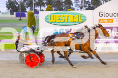 2025_PACEPIX_GP24102025_Race3_HillviewBondi_WIN_WEB-15