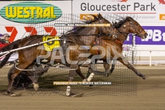 RACE 3 - Hotly Pursued