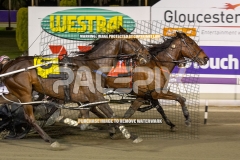 Hotly-Pursued_25-09-2026_WIN_Gloucester-Park_3__02