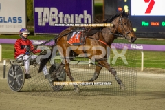 Hotly-Pursued_25-09-2026_WIN_Gloucester-Park_3__08