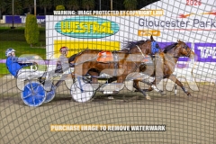 2026_PACEPIX_GP04092026_Race3_LaziDais_WIN_WEB-15