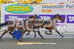 RACE 3 - Manuka Bay