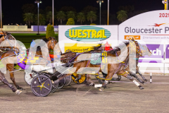 2025_PACEPIX_GP05092025_RACE3_MightyRonaldo_WIN_WEB-15