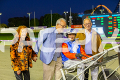 2025_PACEPIX_GP19092025_Race3_MikisPride_WIN_WEB-15