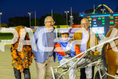 2025_PACEPIX_GP19092025_Race3_MikisPride_WIN_WEB-16