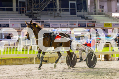2025_PACEPIX_GP19092025_Race3_MikisPride_WIN_WEB-18