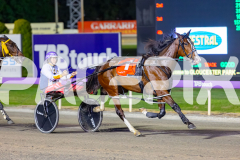 2026_PACEPIX_GP12052026_Race3_MissLeopatra_WIN_WEB-1