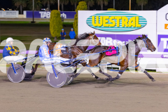 2026_PACEPIX_GP26052026_RACE3_MystaMoonWalker_WIN_WEB-10