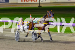 2026_PACEPIX_GP02062026_RACE3_Poppyonthebeach_WIN_WEB-10