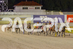 2025_PACEPIX_GP03062025_RACE3_RoadClosure_WIN_WEB-1