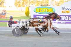 Rollindowntheriver_21-10-2025_WIN_Gloucester-Park_3__04